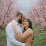 Φωτογράφιση Ζευγαριού στις Ανθισμένες Ροδακινιές - Μανώλης & Άννα | 23.03.2025