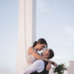 Ένας ρομαντικός γάμος που έγινε πάρτι – Κώστας & Πένυ